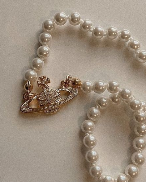 Mini Saturn Pearl Necklace